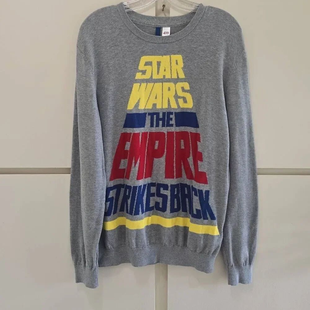 H & M Empire Strikes Back Grey Crewneck Sweater, Unisex, NWOT, L